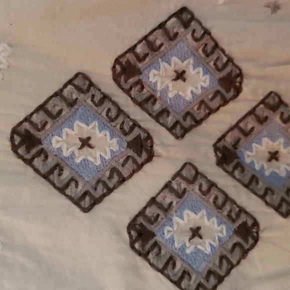 Tunic - Picture 3 of 3